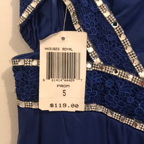 Formal blue dress - Picture 3 of 7